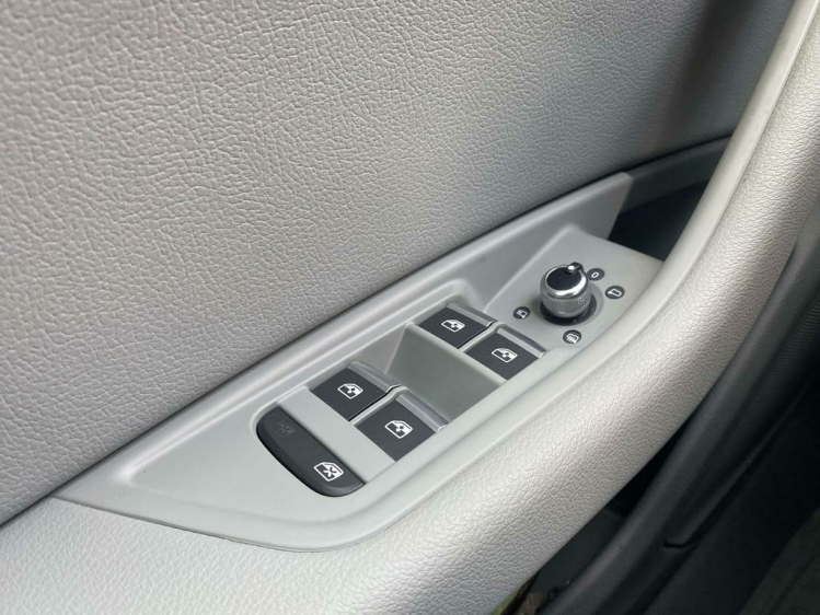 Audi A4 2.0 TDi S tronic Matrix Full-LED/Leder/Gps/Cruise! Leconte Motors