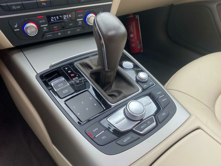 Audi A6 2.0 TDi ultra S tronic Panodak/Leder/Camera/Gps+ Leconte Motors