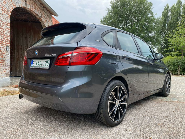 BMW 225 2 ACTIVE TOURER Plug-In Hybrid Leder/Gps/Cruise!! Leconte Motors