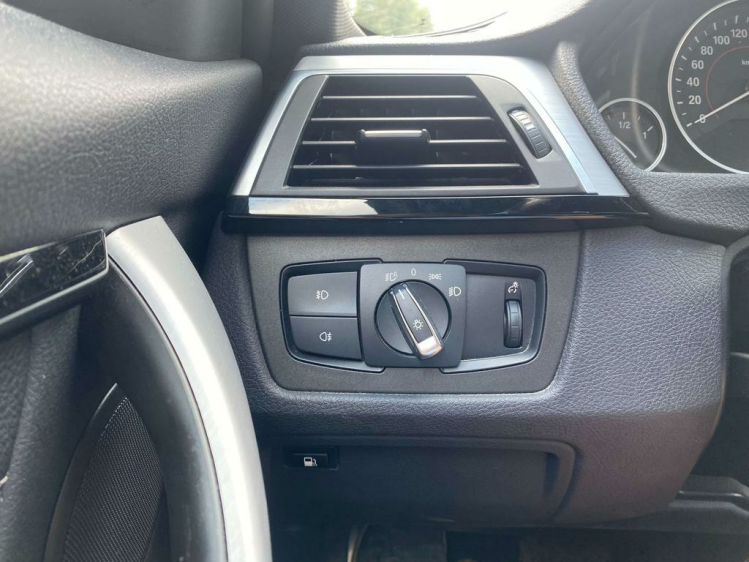 BMW 330 330E Plug-In Hybrid M-Pack LED/Gps/Leder/Cruise/.. Leconte Motors