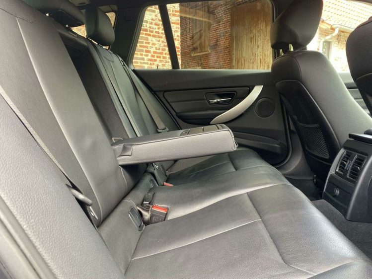 BMW 316 316d Touring 49.000km Navigatie/Leder/Cruise/USB.. Leconte Motors