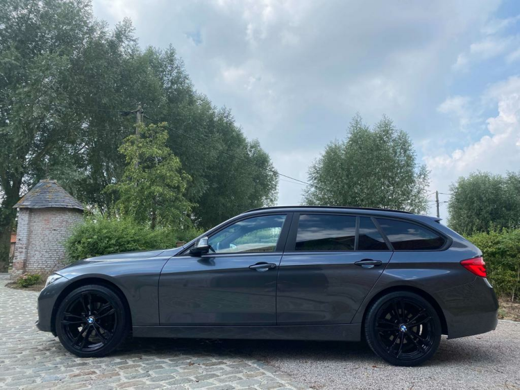 BMW 316 316d Touring 49.000km Navigatie/Leder/Cruise/USB.. Leconte Motors