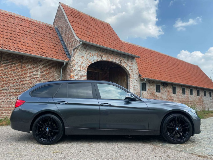 BMW 316 316d Touring 49.000km Navigatie/Leder/Cruise/USB.. Leconte Motors