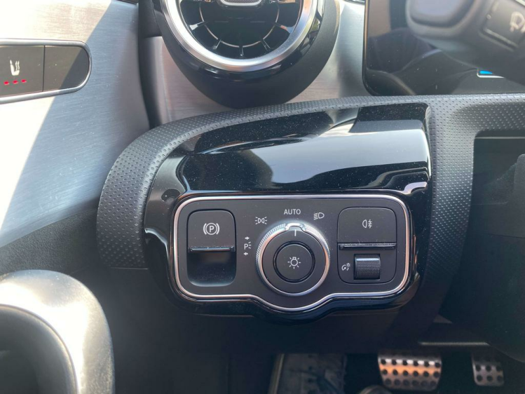 Mercedes-Benz A 200 A200iA AMG-PACK Full/LED/Panodak/Leder/Camera... Leconte Motors