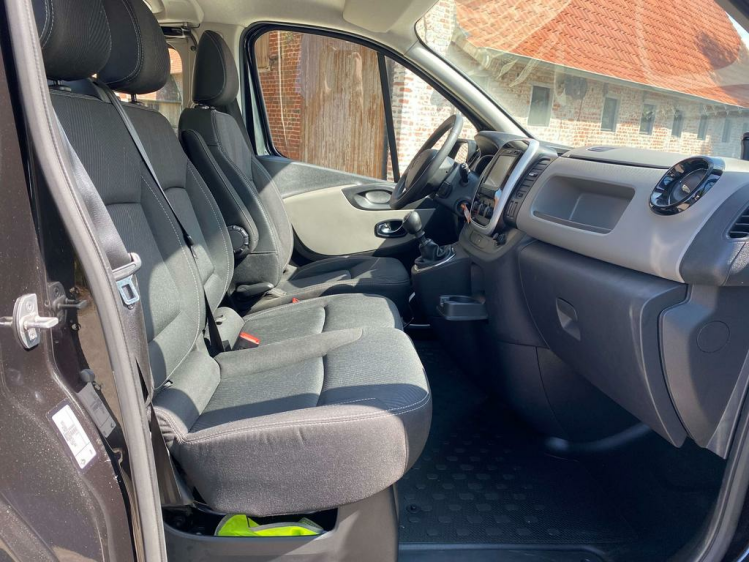 Renault Trafic 1.6 dCi Lichte Vr. 6-zit/2x Schuifdeur/Gps/Cruise! Leconte Motors