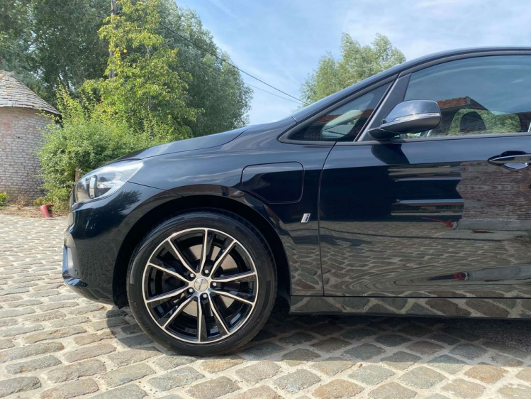 BMW 225 Plug-In Hybrid Navigatie-Pro/Head-Up/Camera/Cruise Leconte Motors