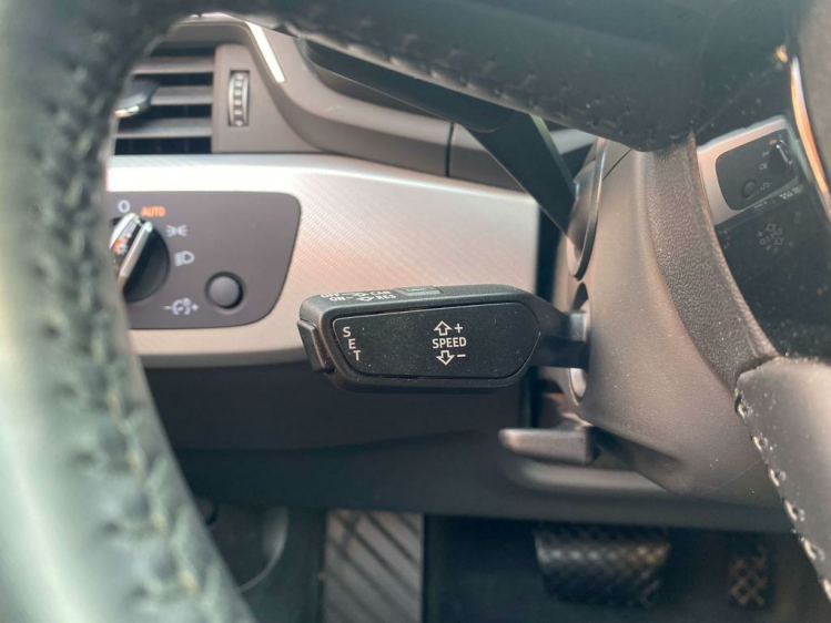 Audi A4 2.0 TDi S tronic Virtual Cockpit/Sportzetels/Gps.. Leconte Motors