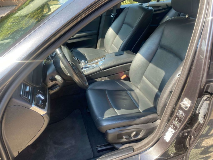 BMW 520 520dA Touring Xenon/Leder/Gps/USB/PDC/19'Alu's...! Leconte Motors