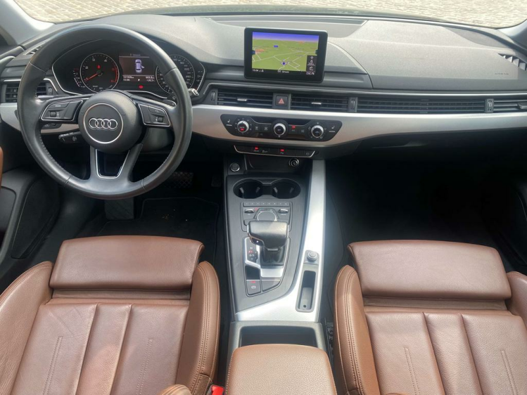 Audi A4 2.0TDI S-Tronic S-Line Matrix/Gps/Sportzetels/PDC Leconte Motors