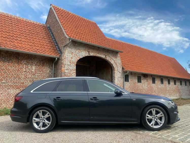 Audi A4 2.0TDI S-Tronic S-Line Matrix/Gps/Sportzetels/PDC Leconte Motors