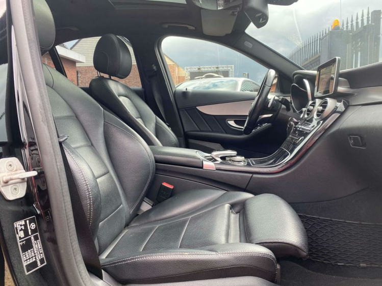 Mercedes-Benz C 250 dA Berline AMG-PACK Panodak/Gps/Leder/Cruise/PDC! Leconte Motors