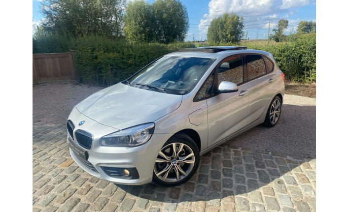 Leconte Motors - BMW 225