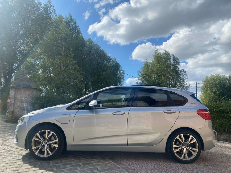 BMW 225 225xeA Plug-In Hybrid LED/Pano/HUD/Gps-Pro/Leder.. Leconte Motors