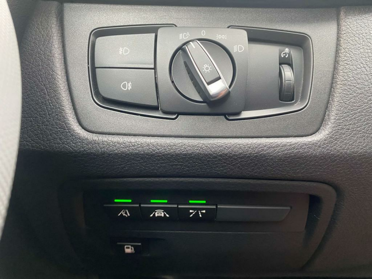 BMW 330 330e Plug-In Hybrid M-Pack LED/Gps-Pro/Leder/CAM.. Leconte Motors