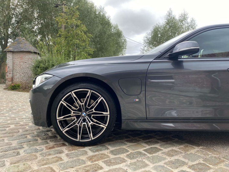 BMW 330 330e Plug-In Hybrid M-Pack LED/Gps-Pro/Leder/CAM.. Leconte Motors