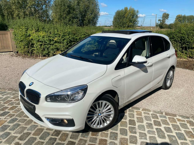 BMW 225 225xe Plug-In Hybrid Panodak/HUD/Gps-Pro/Leder/CAM Leconte Motors