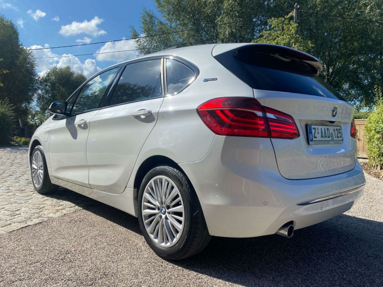 BMW 225 225xe Plug-In Hybrid Panodak/HUD/Gps-Pro/Leder/CAM Leconte Motors