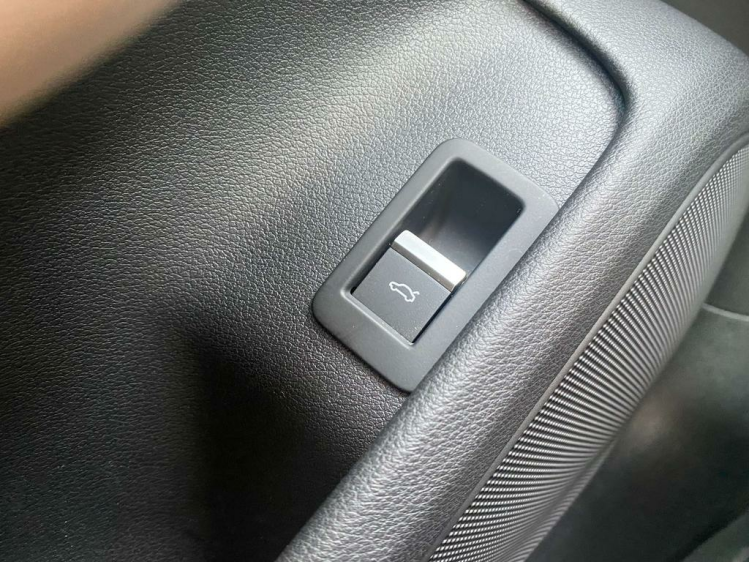 Audi A4 2.0 TDi S tronic Virtual-Cockpit/Leder/Gps-Plus/.. Leconte Motors