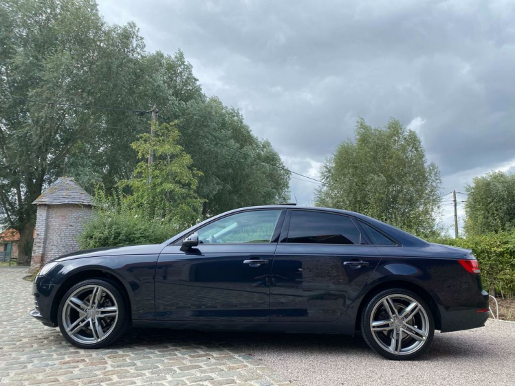 Audi A4 2.0 TDi S tronic Virtual-Cockpit/Leder/Gps-Plus/.. Leconte Motors