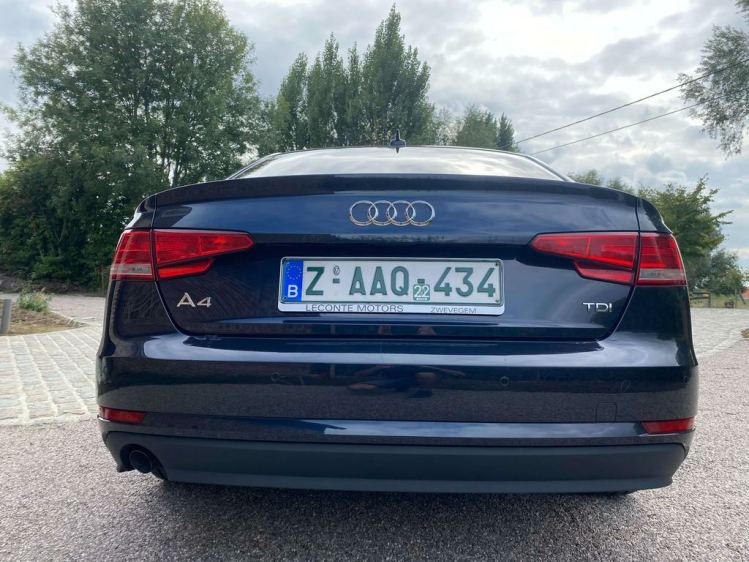 Audi A4 2.0 TDi S tronic Virtual-Cockpit/Leder/Gps-Plus/.. Leconte Motors