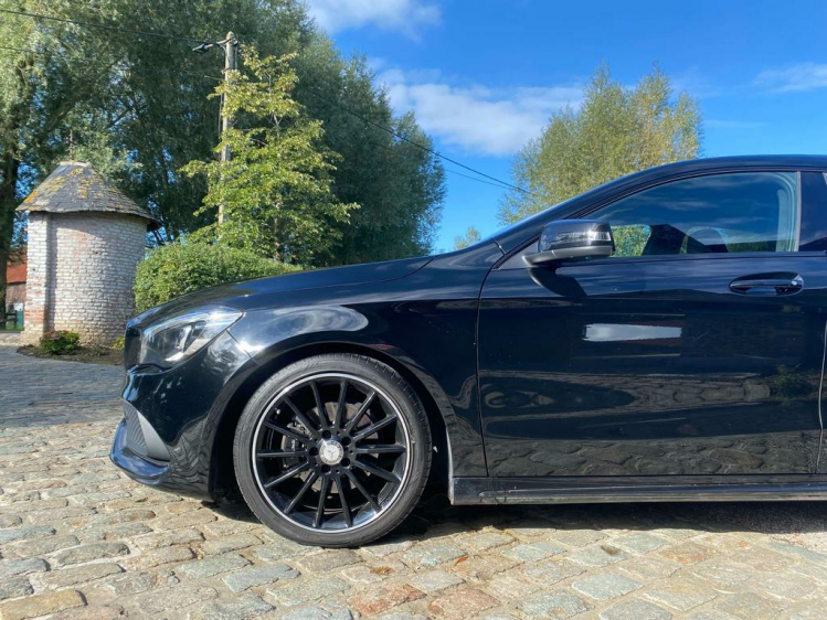 Mercedes-Benz CLA 180 iA Shooting Brake AMG-PACK Full-LED/Camera/Cruise Leconte Motors