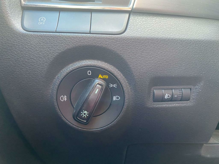 Skoda Fabia 1.0i Ambition 64.000km Cruise/PDC/Airco/USB/Euro6 Leconte Motors