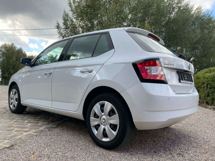 Skoda Fabia 1.0i Ambition 64.000km Cruise/PDC/Airco/USB/Euro6 Leconte Motors