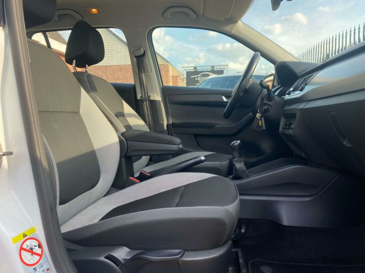 Skoda Fabia 1.0i Ambition 64.000km Cruise/PDC/Airco/USB/Euro6 Leconte Motors