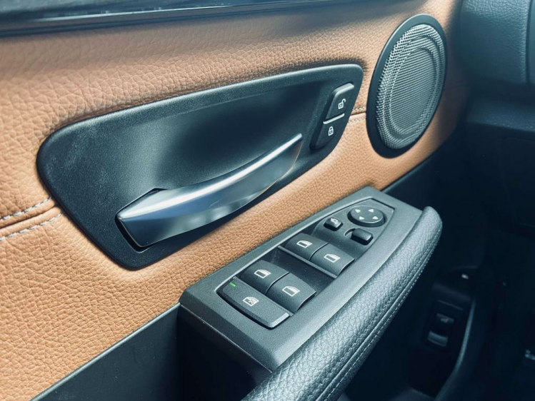 BMW 225 225xe Plug-In Hybrid Luxury LED/Gps/Leder/Camera! Leconte Motors