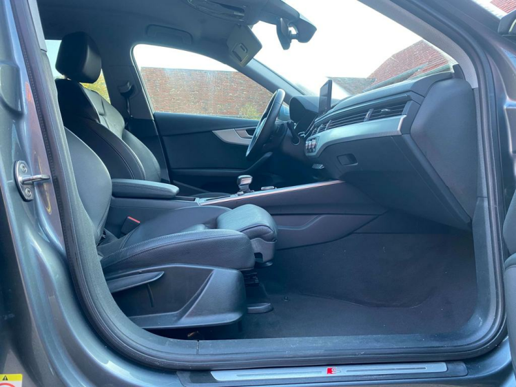 Audi A4 2.0 TDi ultra S tronic S-Line Matrix/Gps/Trekhaak! Leconte Motors