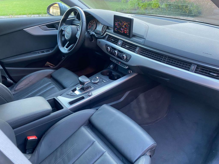 Audi A4 2.0 TDi ultra S tronic S-Line Matrix/Gps/Trekhaak! Leconte Motors