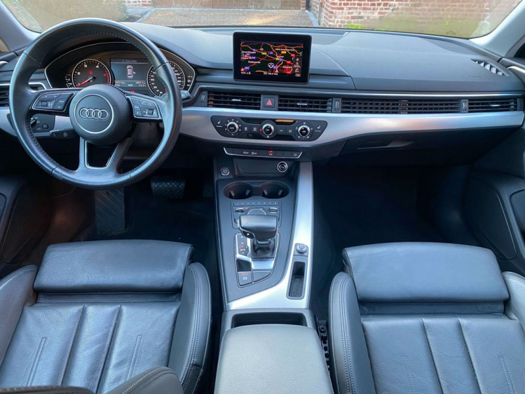 Audi A4 2.0 TDi ultra S tronic S-Line Matrix/Gps/Trekhaak! Leconte Motors