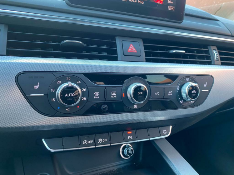 Audi A4 2.0 TDi ultra S tronic S-Line Matrix/Gps/Trekhaak! Leconte Motors