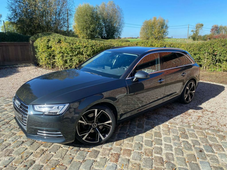Audi A4 2.0TDI S-Tronic Virtual-Cockpit/Matrix/Leder/GPS.. Leconte Motors