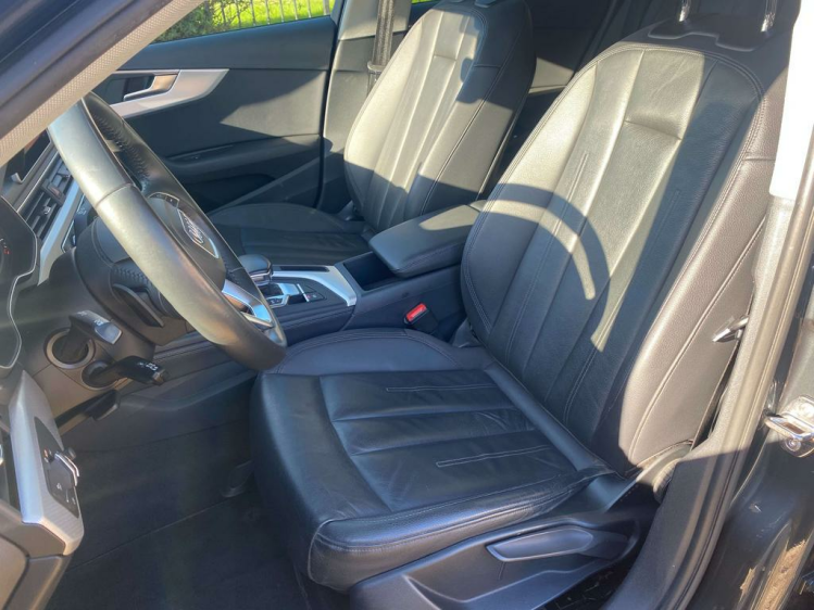 Audi A4 2.0TDI S-Tronic Virtual-Cockpit/Matrix/Leder/GPS.. Leconte Motors