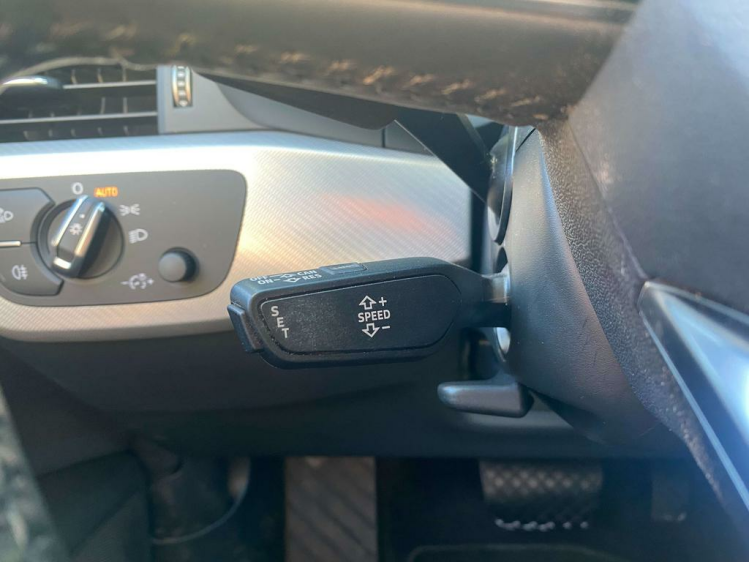 Audi A4 2.0TDI S-Tronic Virtual-Cockpit/Matrix/Leder/GPS.. Leconte Motors