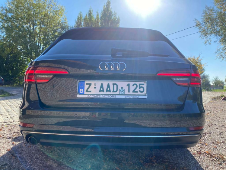 Audi A4 2.0TDI S-Tronic Virtual-Cockpit/Matrix/Leder/GPS.. Leconte Motors