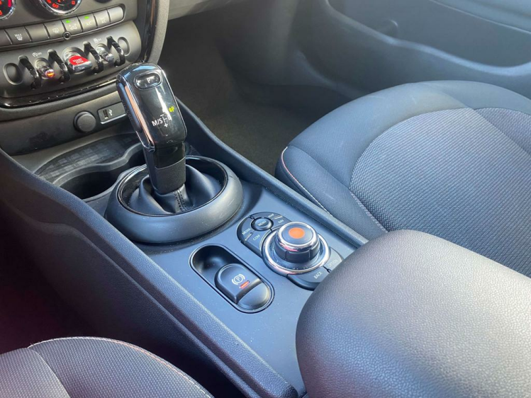 MINI One Clubman 1.5iA Navigatie/Cruise/PDC/Multistuur/Bluetooth! Leconte Motors