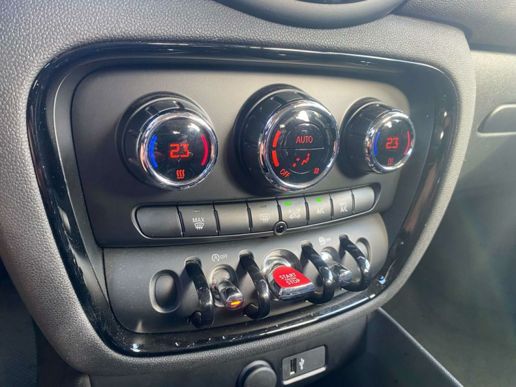 MINI One Clubman 1.5iA Navigatie/Cruise/PDC/Multistuur/Bluetooth! Leconte Motors