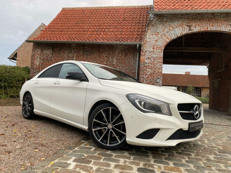 Mercedes-Benz CLA 200 CDI Sport-Pack Xenon/Leder/Gps/Sportzetels/PDC/.. Leconte Motors
