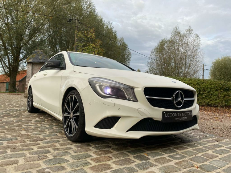 Mercedes-Benz CLA 200 CDI Sport-Pack Xenon/Leder/Gps/Sportzetels/PDC/.. Leconte Motors