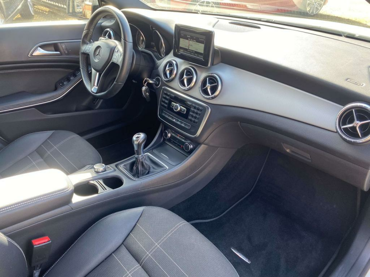 Mercedes-Benz CLA 200 CDI Sport-Pack Xenon/Leder/Gps/Sportzetels/PDC/.. Leconte Motors