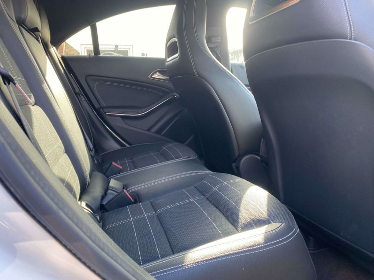 Mercedes-Benz CLA 200 CDI Sport-Pack Xenon/Leder/Gps/Sportzetels/PDC/.. Leconte Motors