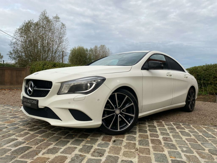 Mercedes-Benz CLA 200 CDI Sport-Pack Xenon/Leder/Gps/Sportzetels/PDC/.. Leconte Motors
