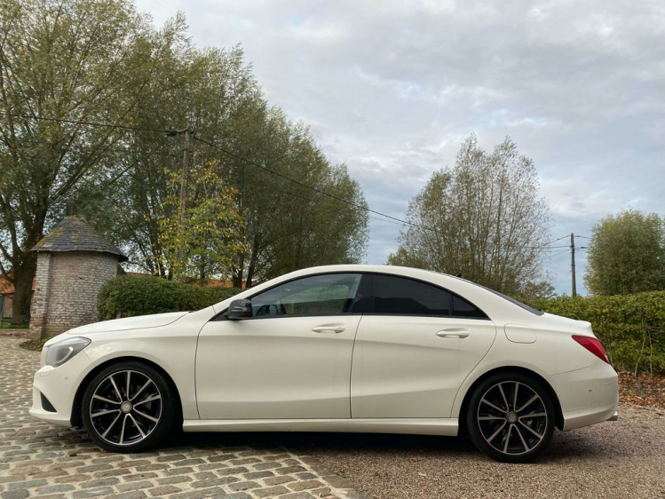 Mercedes-Benz CLA 200 CDI Sport-Pack Xenon/Leder/Gps/Sportzetels/PDC/.. Leconte Motors