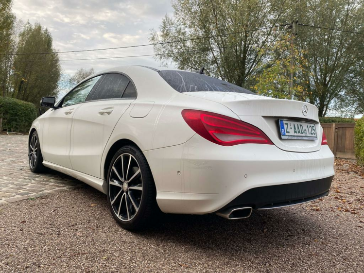 Mercedes-Benz CLA 200 CDI Sport-Pack Xenon/Leder/Gps/Sportzetels/PDC/.. Leconte Motors