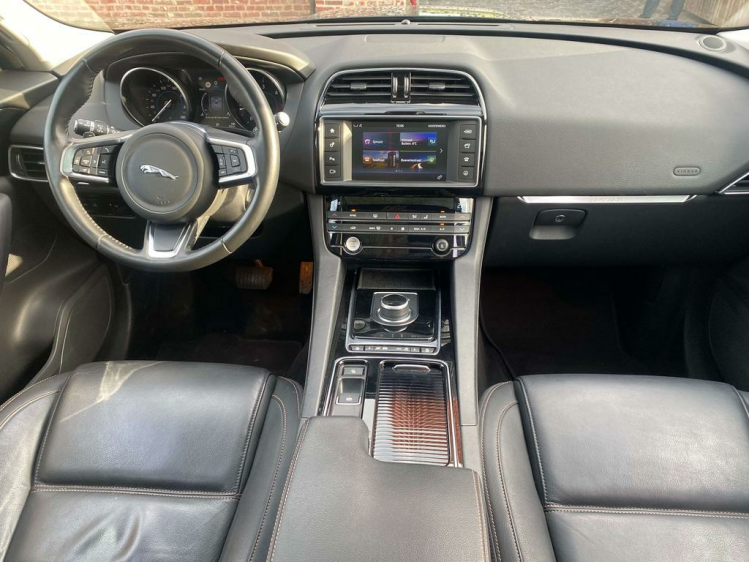 Jaguar F-Pace 2.0d Automaat/Panodak/Leder/Navigatie/Camera!/ Leconte Motors
