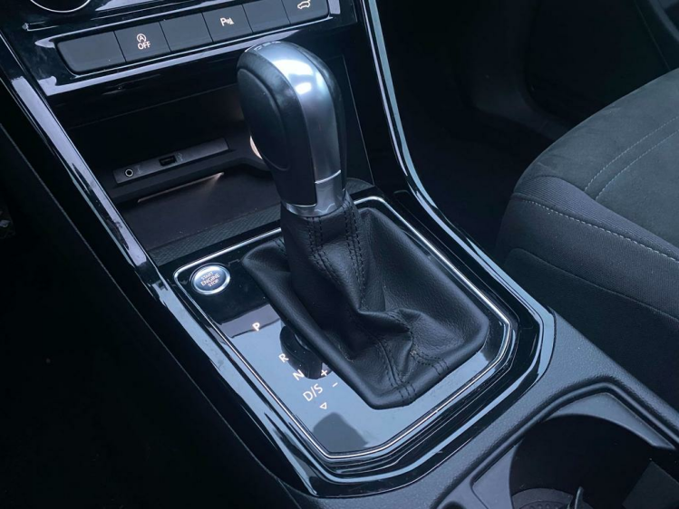 Volkswagen Touran 2.0 TDi Highline DSG 7-zitpl/Panodak/Gps/Zetelverw Leconte Motors