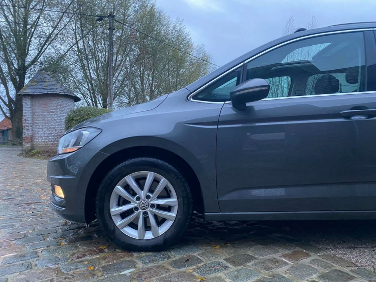 Volkswagen Touran 2.0 TDi Highline DSG 7-zitpl/Panodak/Gps/Zetelverw Leconte Motors