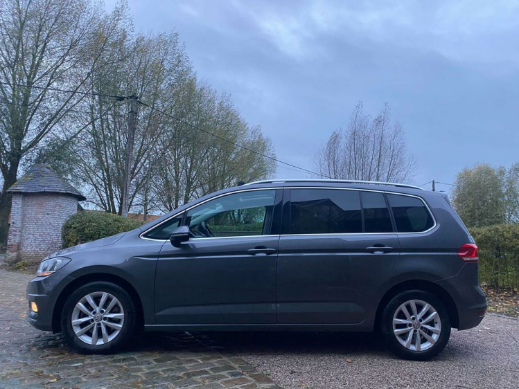 Volkswagen Touran 2.0 TDi Highline DSG 7-zitpl/Panodak/Gps/Zetelverw Leconte Motors